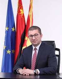 Претседателот на ВМРО-ДПМНЕ, Христијан Мицкоски истакна дека владата мора да прифати економски мерки за да се спасат бизнисите.