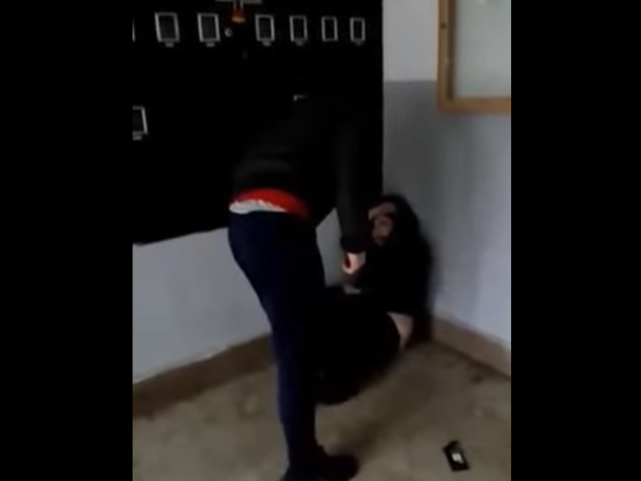 Приведени двајцата насилници кои тепаа девојка во Штип